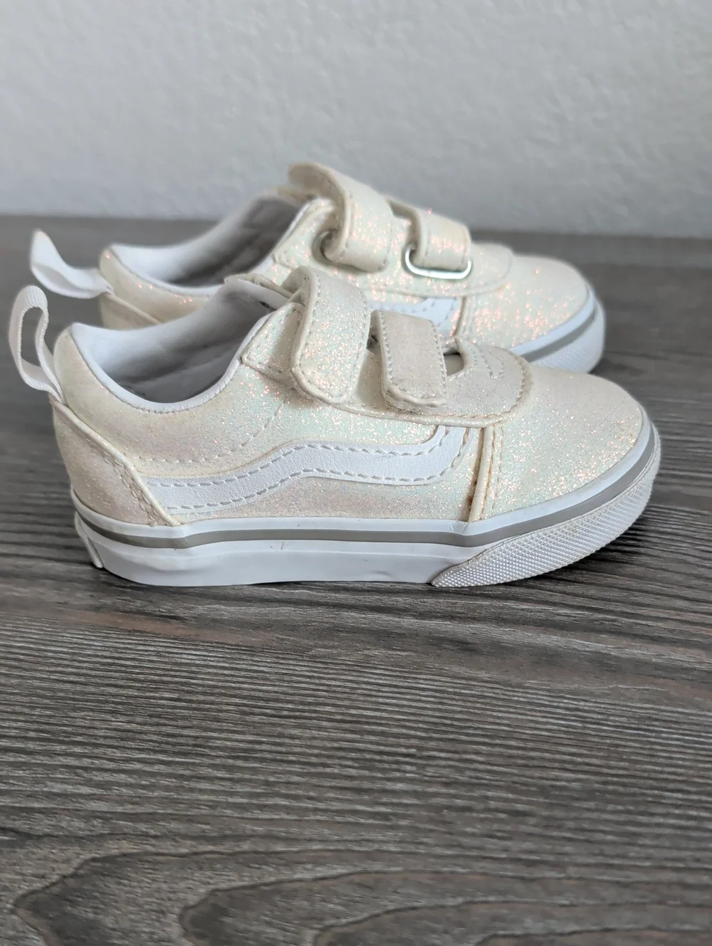 Vans Baby Girl WARD V Gold Glitter Sneakers Gym Shoes
